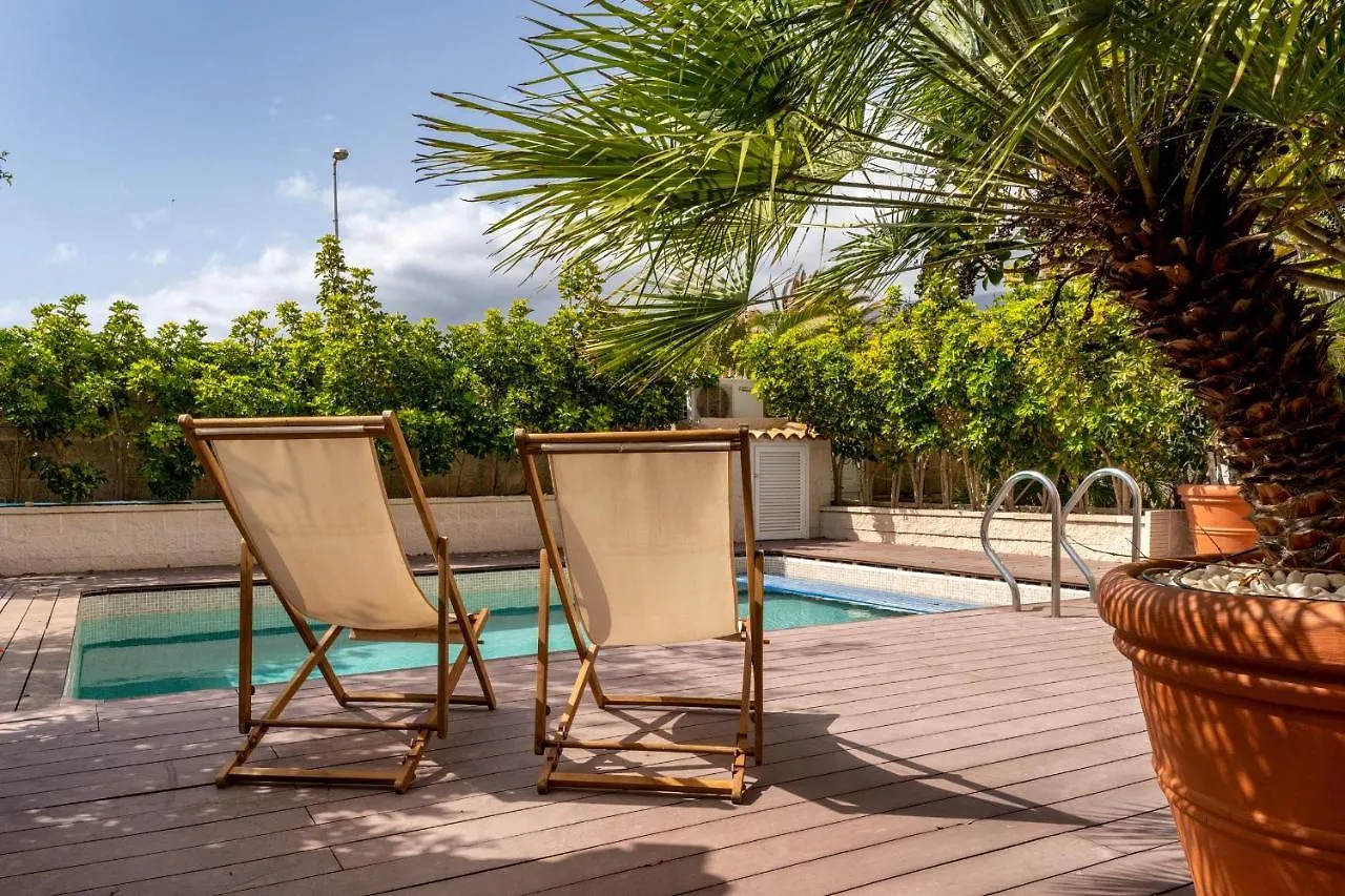 Cozy And Charming Villa With Pool Costa Adeje