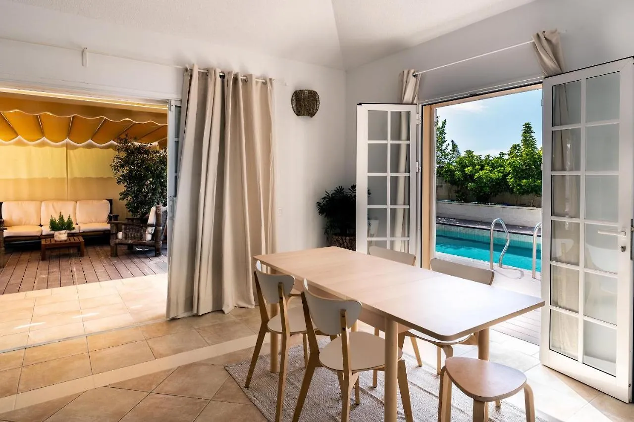Cozy And Charming Villa With Pool Costa Adeje