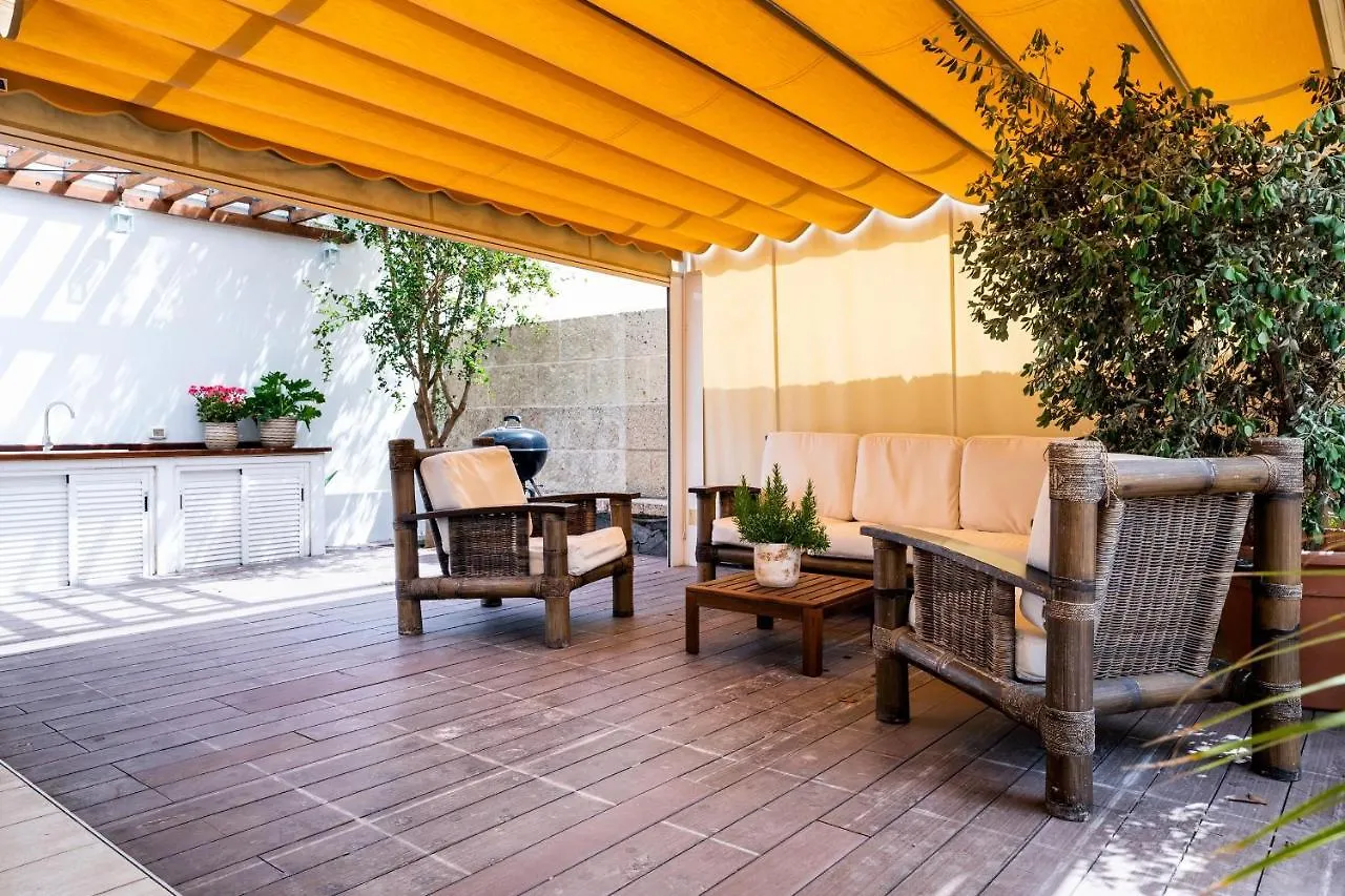 Cozy And Charming Villa With Pool Costa Adeje